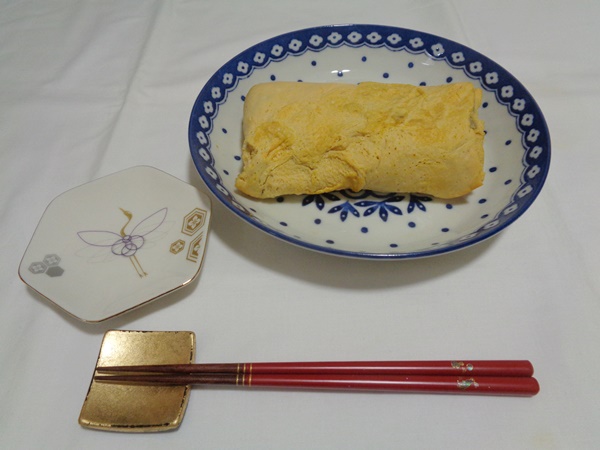 鶏もも肉のオムレツ