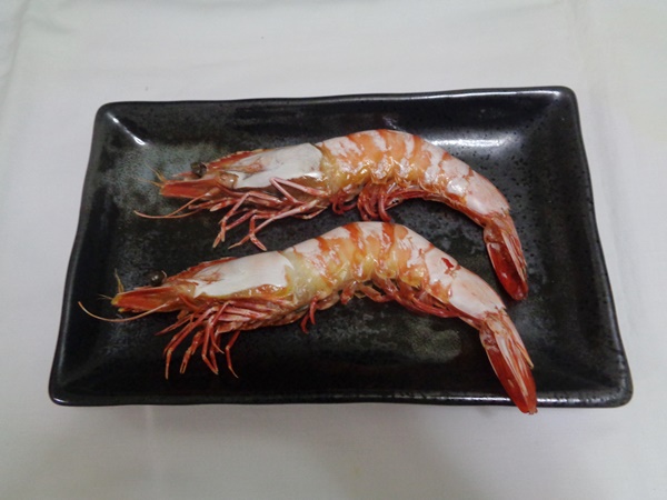 オーストラリア産の有頭オーストタイガー