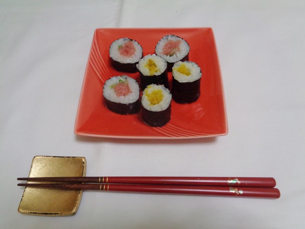 鉄火巻きと新香巻き