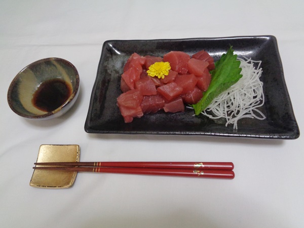 きはだまぐろの刺身