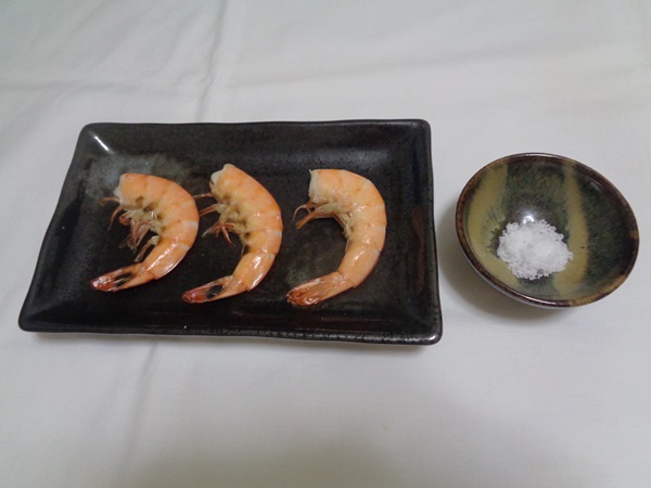 焼きえび（エクアドル産のバナメイえび）